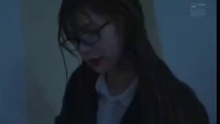 甜美妹子震动棒抽插自摸